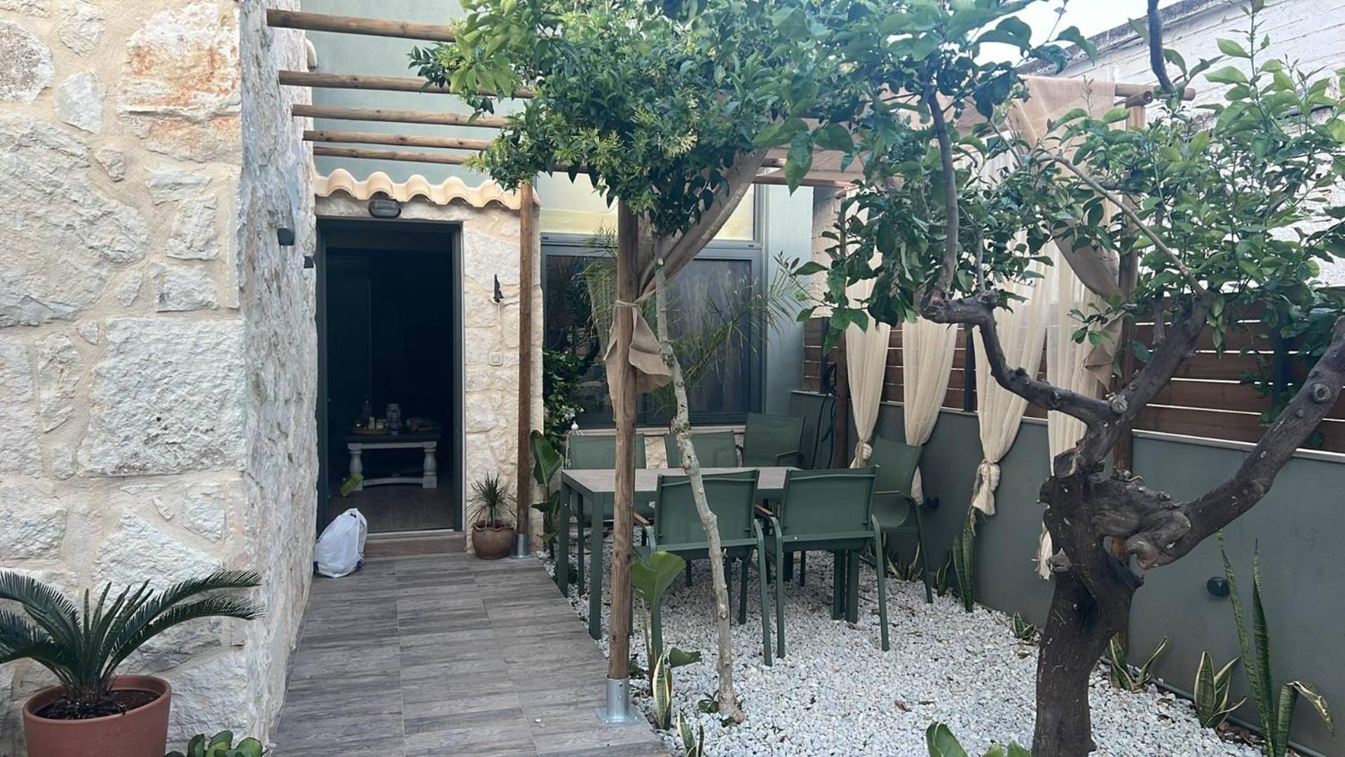 Panos Luxury Apartment Candia Esterno foto